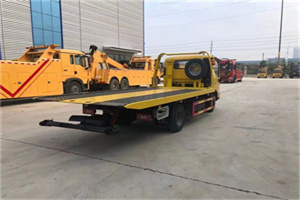 沙河口非事故拖车