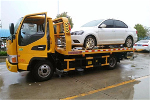 沙河口附近拖车救援24小时服务热线